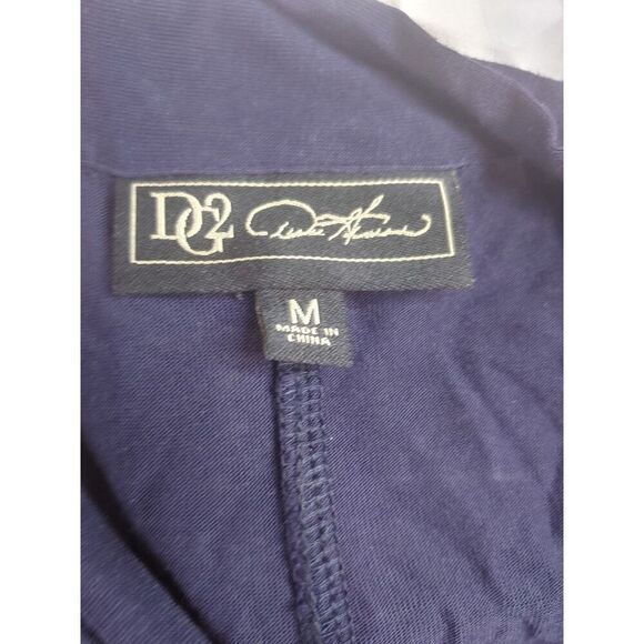 DG2 by Diane Gilman Navy Medium 100% Rayon Blouse - Picture 4 of 5